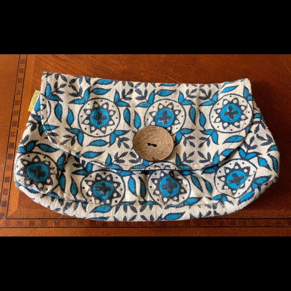 TOMs Joyn clutch purse